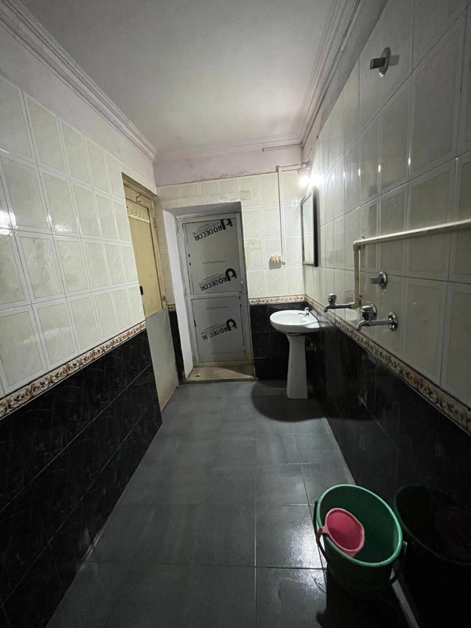 Vishwa Deva Homestay Varanasi Exterior foto